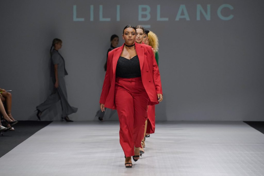 Lili Blanc Ameni Esseibi