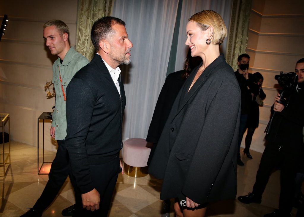 Alexandre Birman Amber Valletta